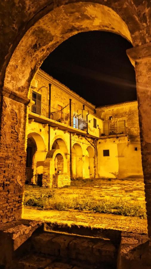 GrottoleIl Centro Storico别墅 外观 照片